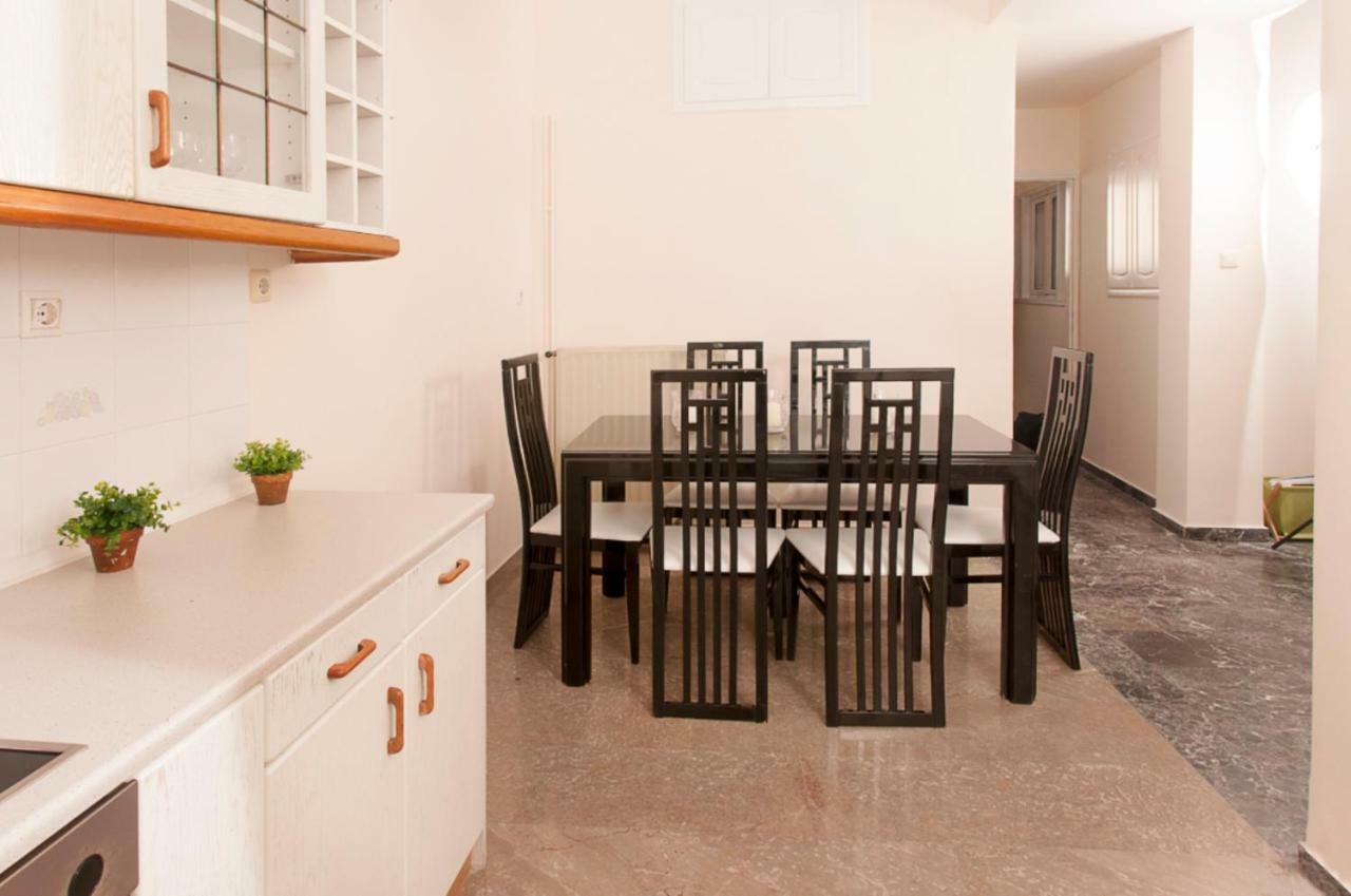 Relaxing Appt. Into The Heart Of Historical Center Kalamata Exterior foto