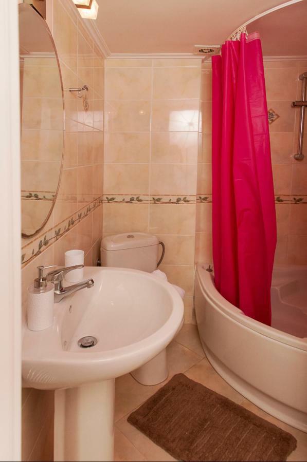 Relaxing Appt. Into The Heart Of Historical Center Kalamata Exterior foto